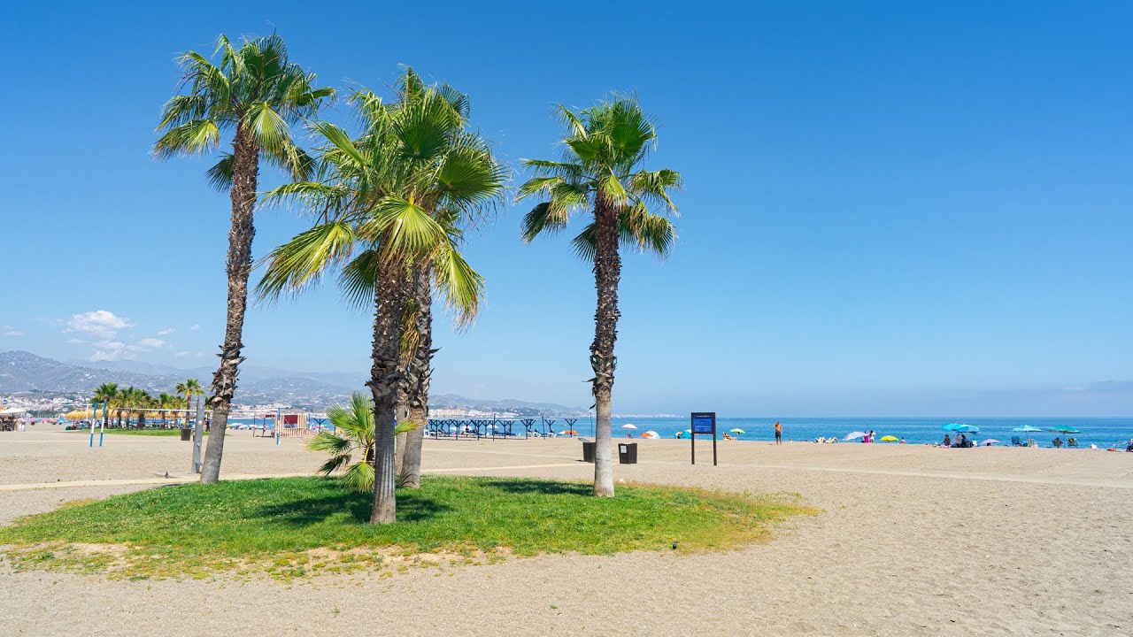estado de la playa en torre del mar