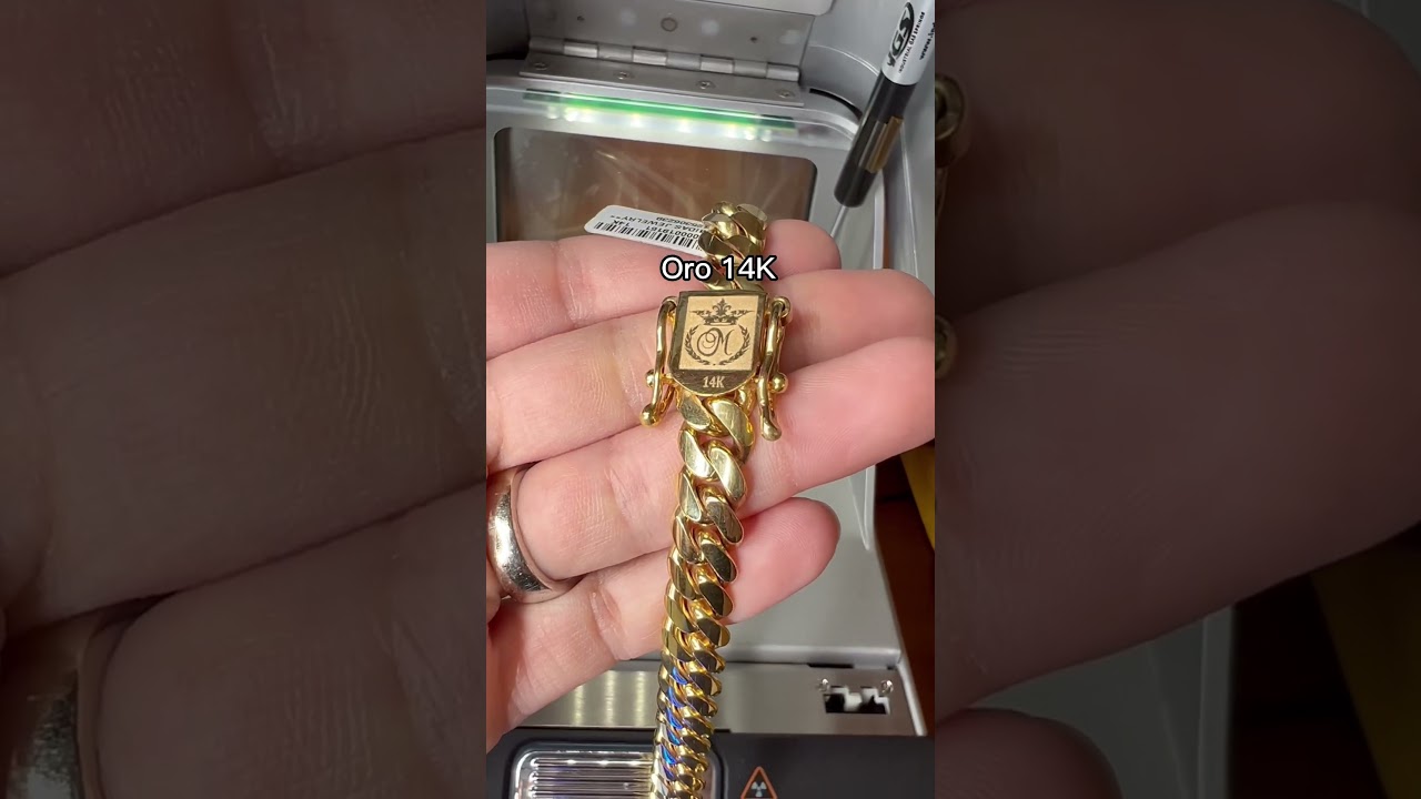 como se llama el que trabaja el oro